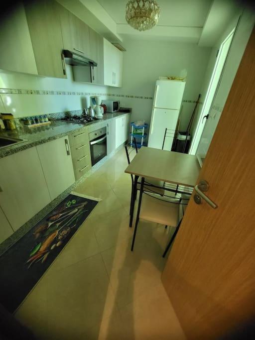 Rare Appartement De Vacances Tanger Luaran gambar